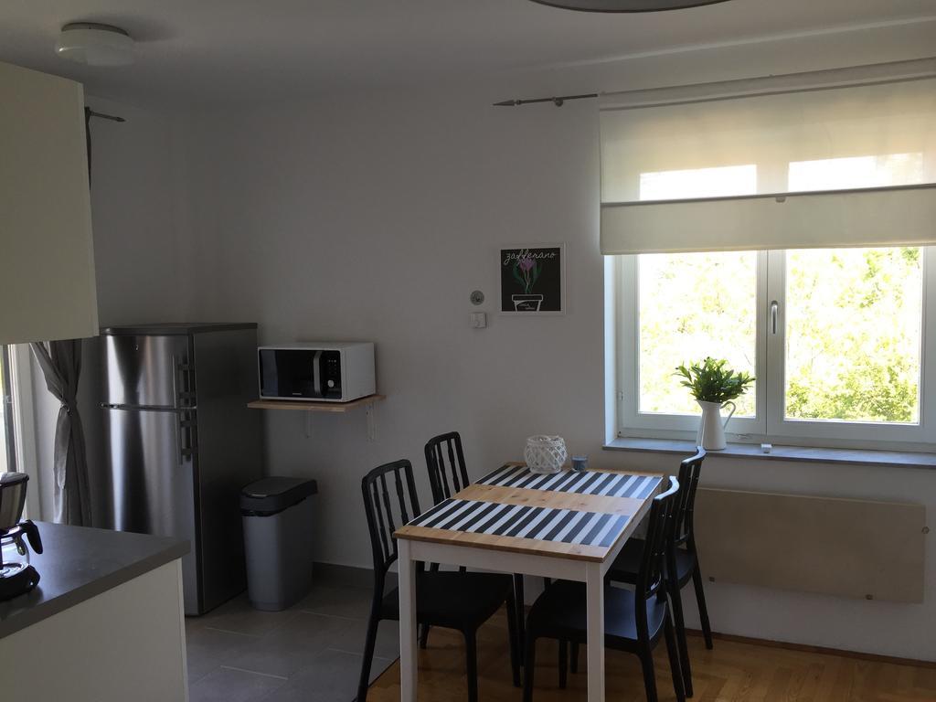 Apartments Papalinna Malinska Ruang foto