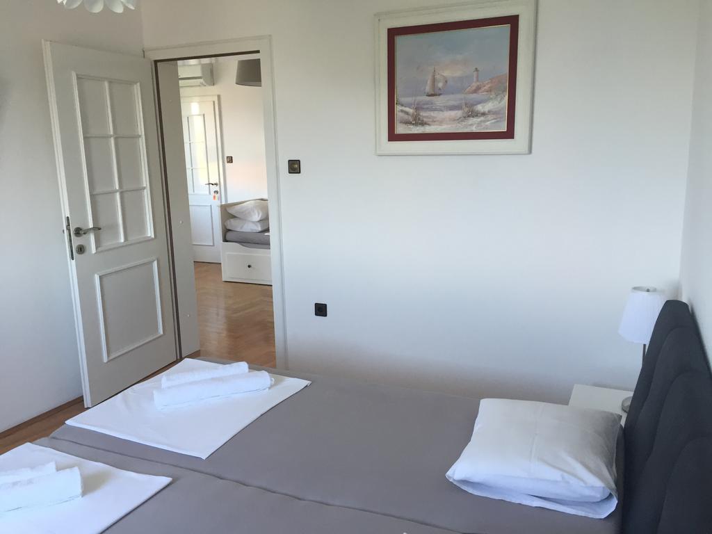 Apartments Papalinna Malinska Bagian luar foto